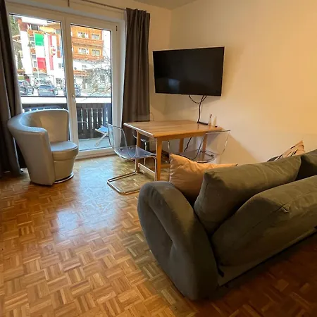 Comfy Apartment *